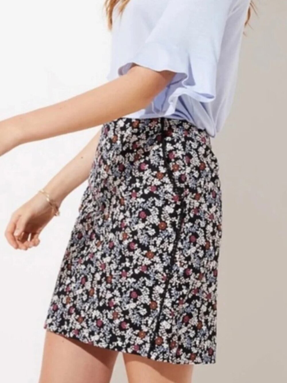 LOFT Floral Skirt Black, White, Pink A-Line Pockets Zipper Closure Lined 10